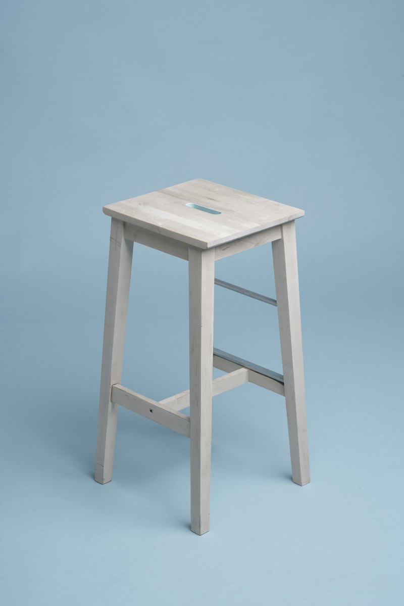 Chaise plastique robuste